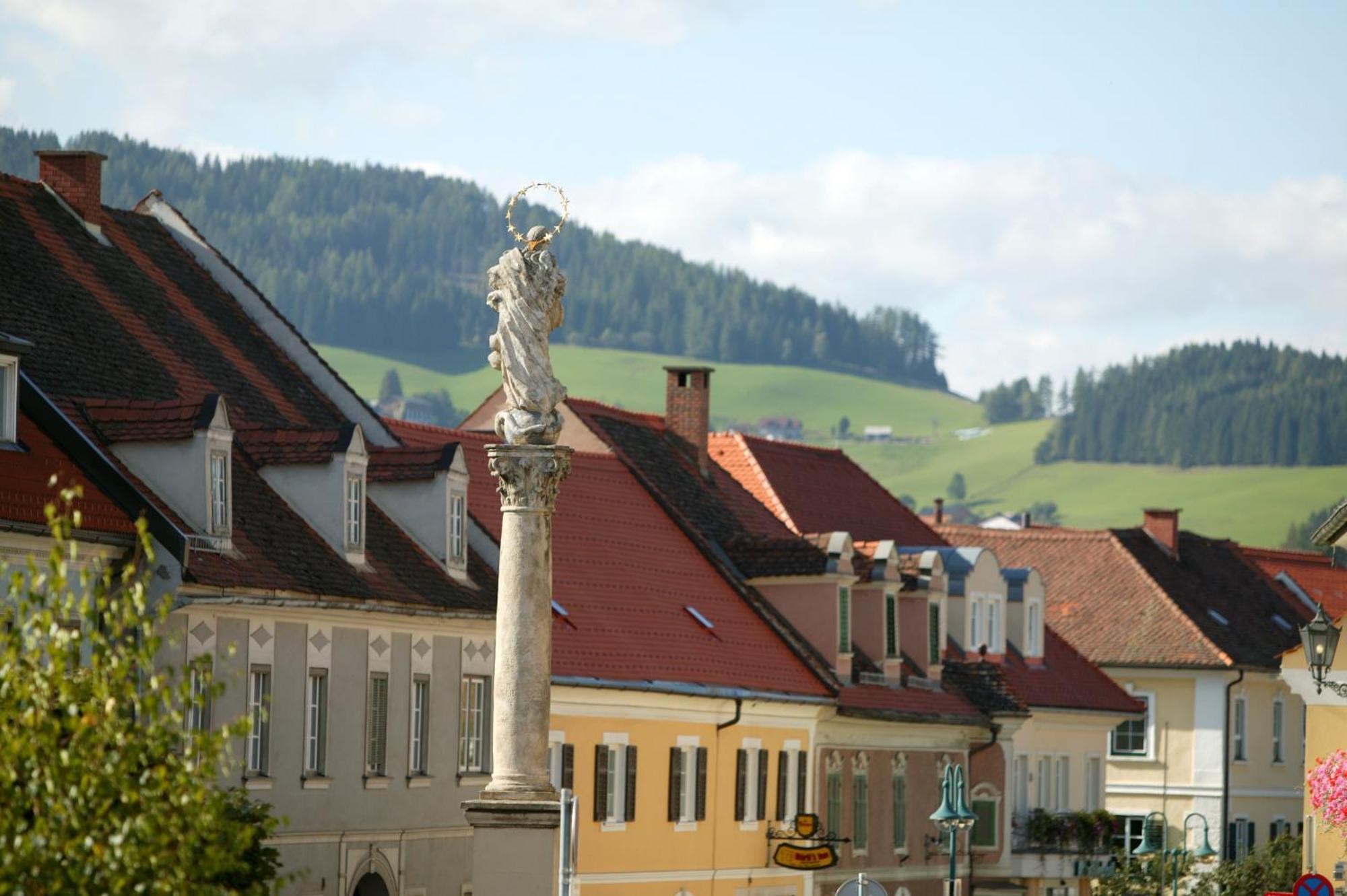 Gasthof Grillitsch Roesslwirt Obdach Exterior photo