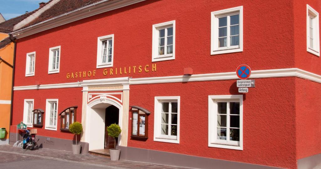 Gasthof Grillitsch Roesslwirt Obdach Exterior photo